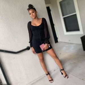 Meet your Posher, Destiny